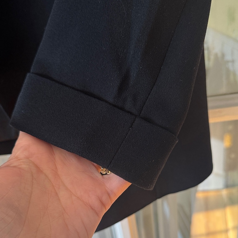 Philosophy Elegant Black Blazer - Picture 5 of 9
